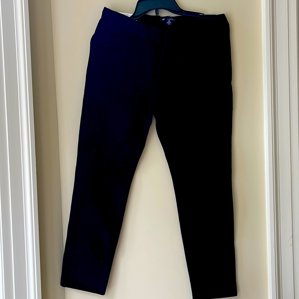 NWT Black Stretch Slim City size 6R pants with pockets
